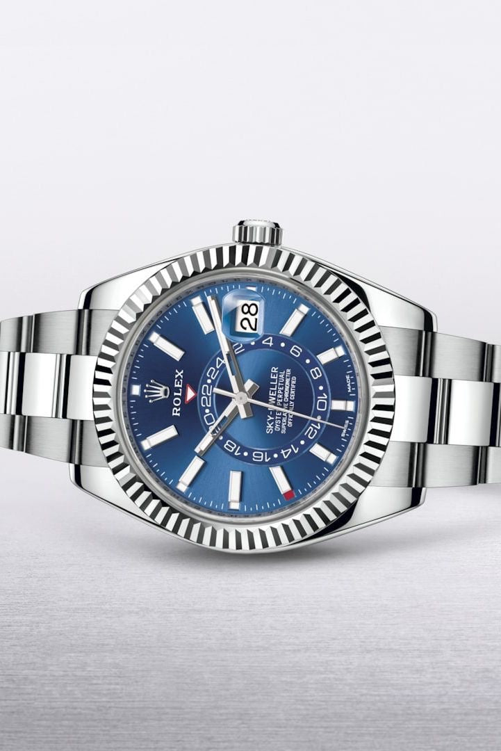 Rolex SkyDweller Silver Blue Dial Oyster Chain Belt Automatic Men’s Watch