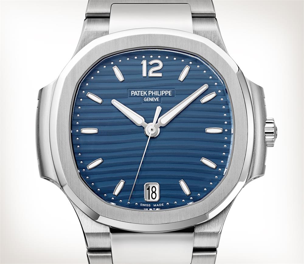 Patek philippe Tiffany & Co Navy  Blue Dial Nautilus Automatic
