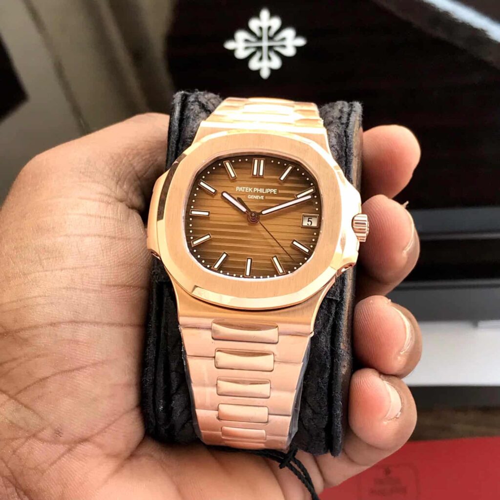 Patek Philippe Nautilus 5711/1R RosegoldMovement