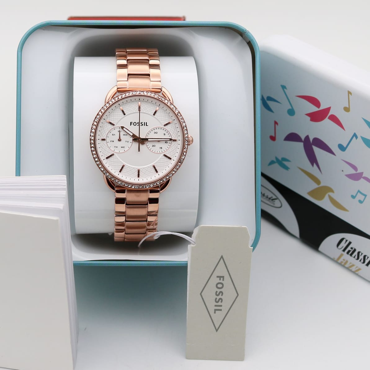 FOSSIL  TAILOR Analog Watch - For Women ES4264