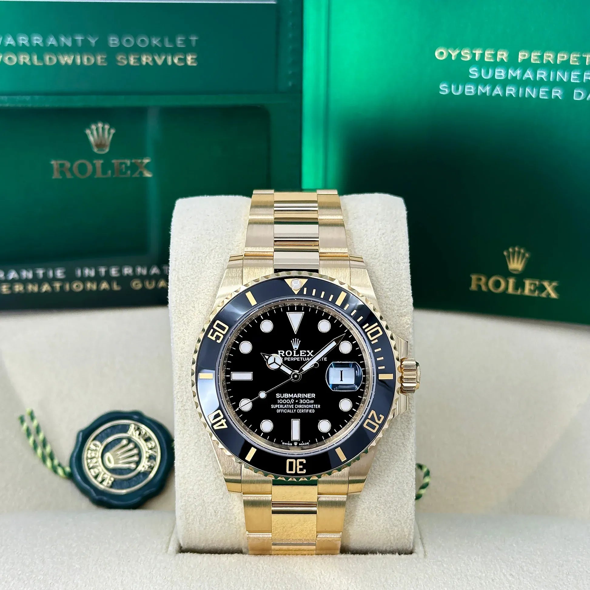 Rol_ex Submariner Date Oyster, 41 mm, yellow gold