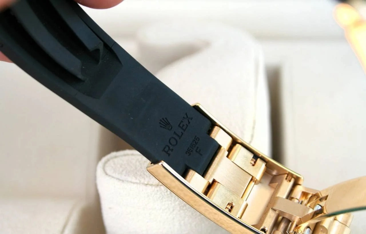 ROLEX YACHT MASTER OYSTER FLEX (GOLD BLACK)